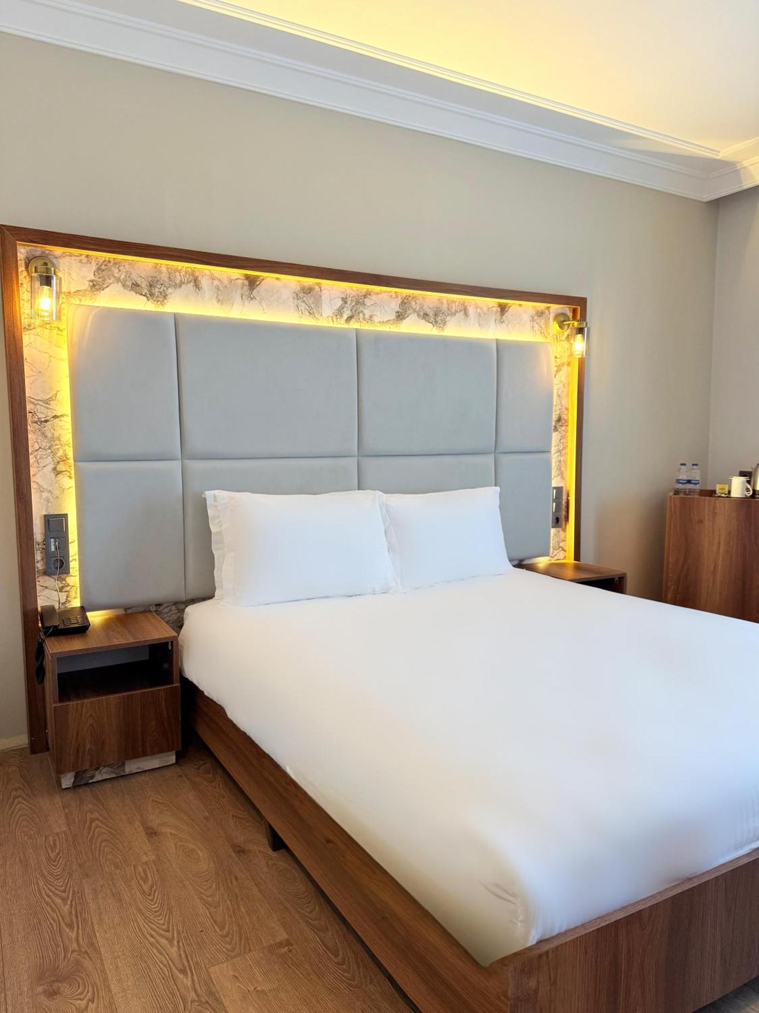 The Yali Konak Hotel İzmir Extérieur photo