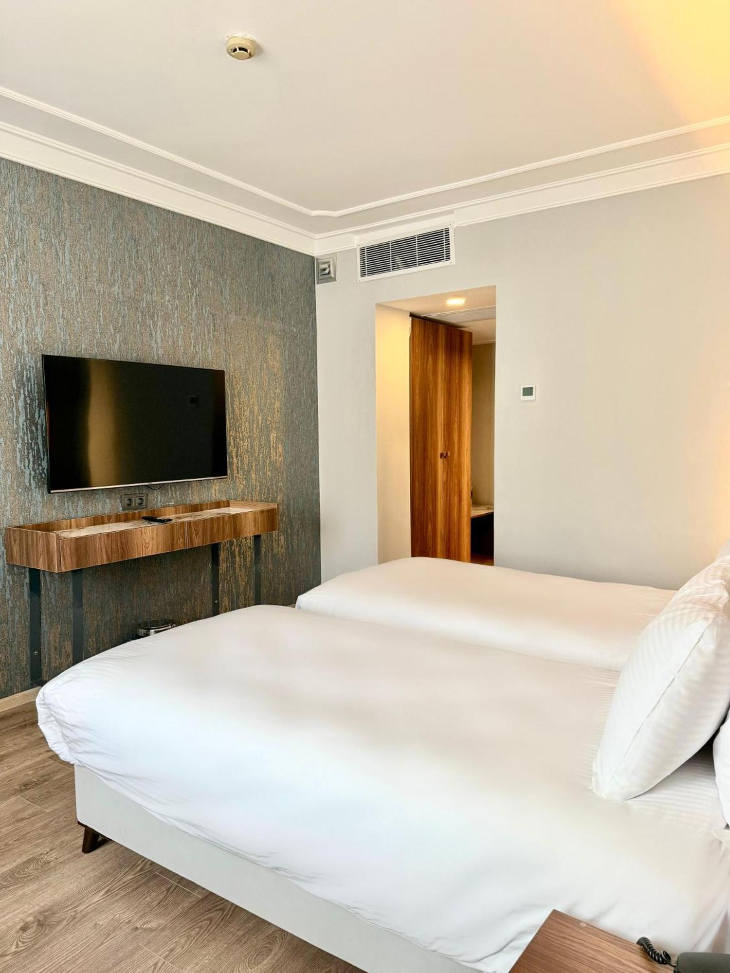 The Yali Konak Hotel İzmir Extérieur photo